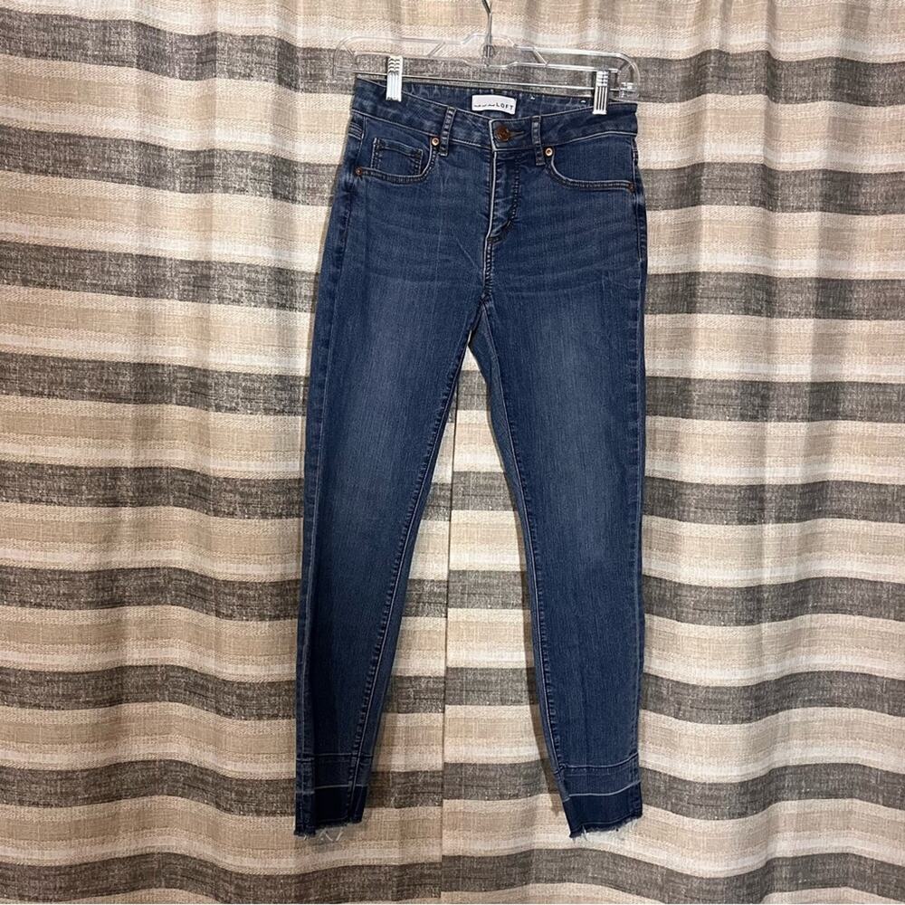 Loft Curvy Skinny Jeans‎ Size 00/24